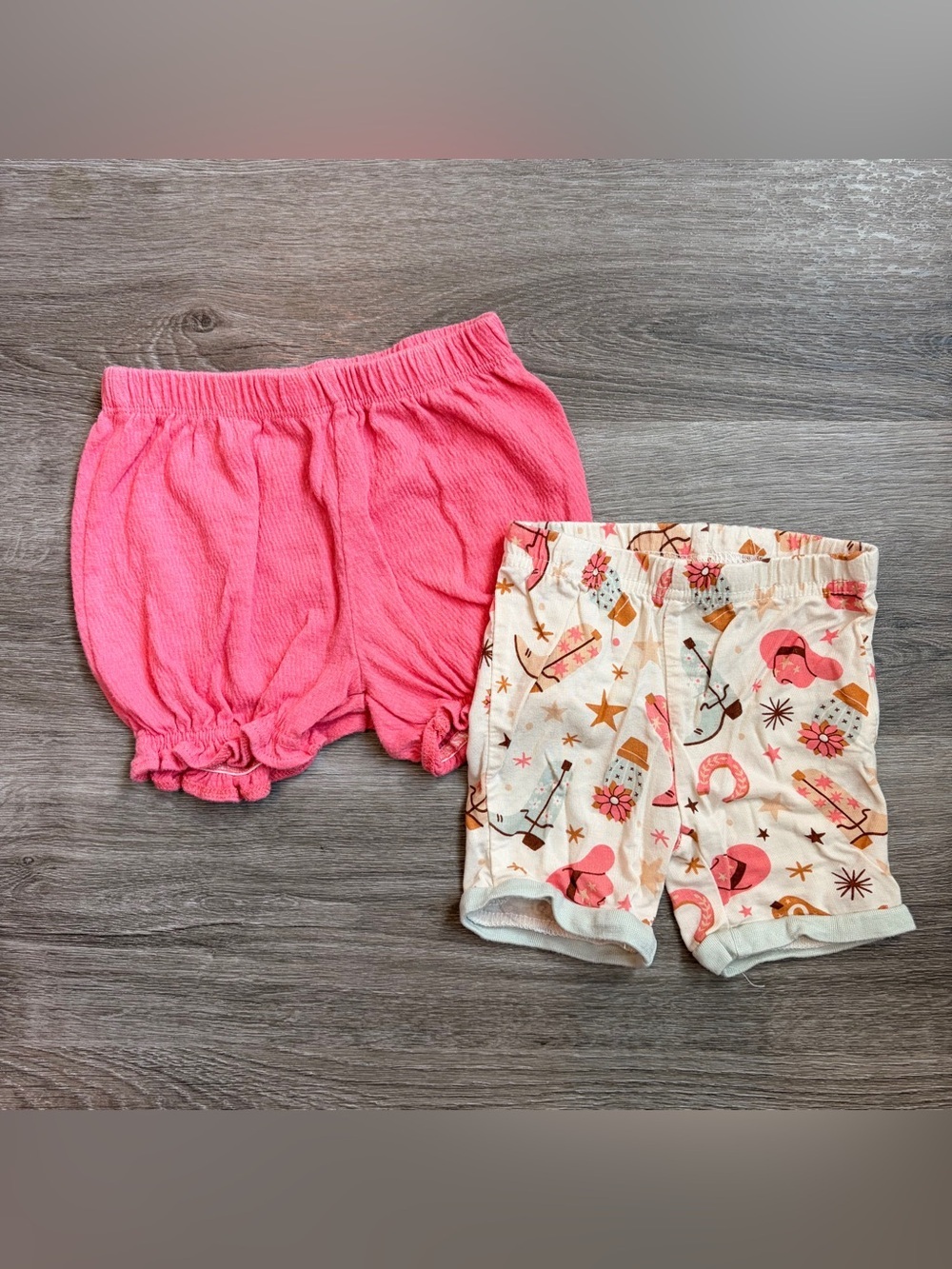 Baby girls bottoms